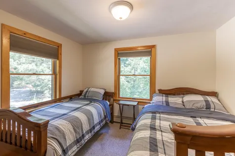 39 Pemi Lane Woodstock NH 03262