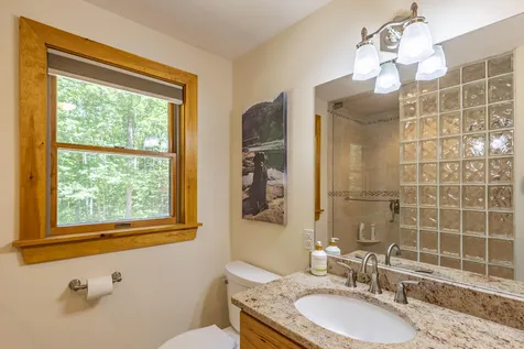 39 Pemi Lane Woodstock NH 03262