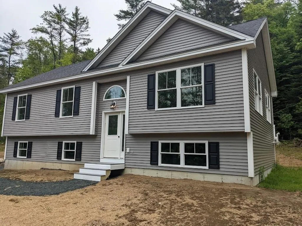 83a Nutting Road Sunapee NH 03782