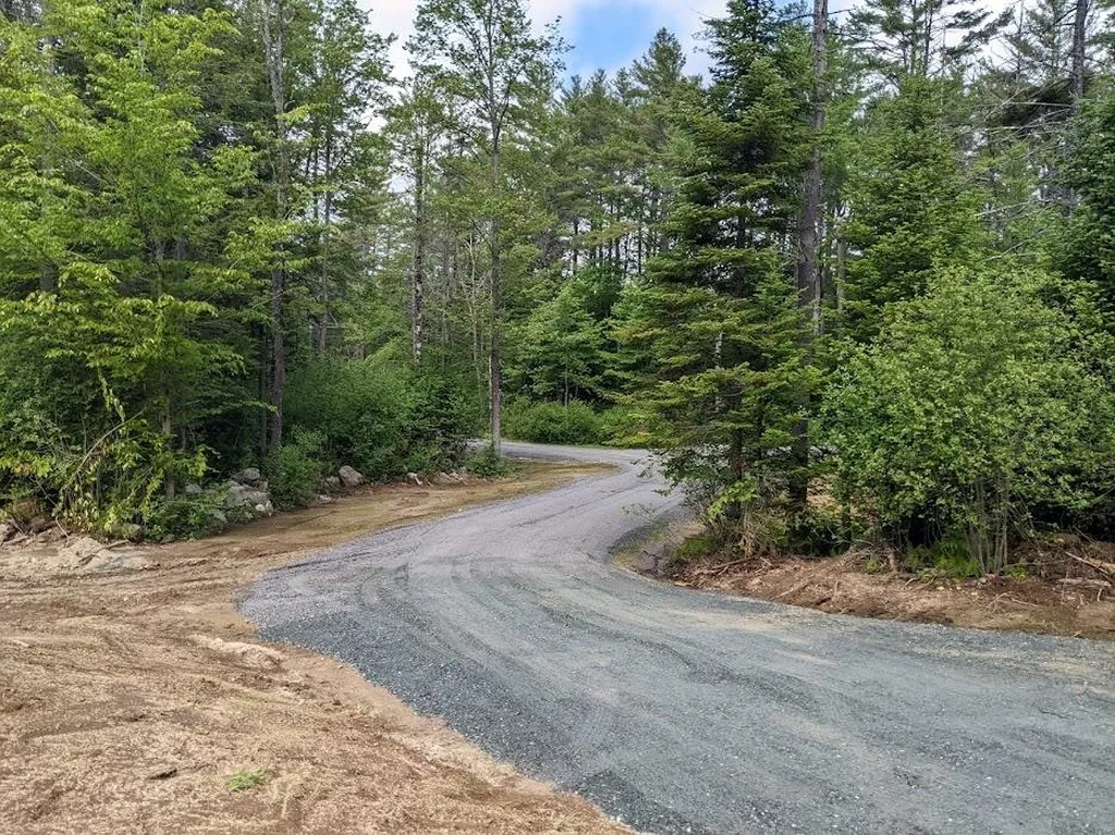 83a Nutting Road Sunapee NH 03782