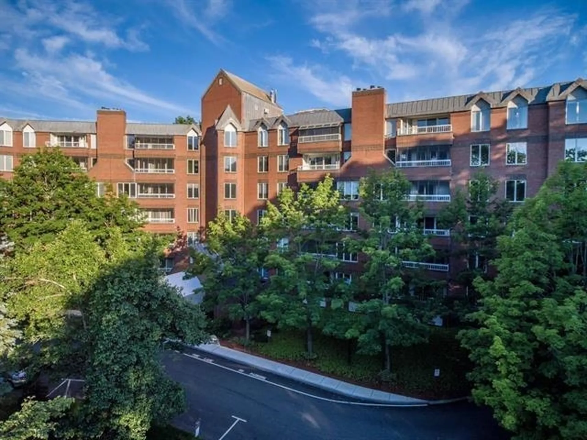 300 River Road Manchester NH 03104