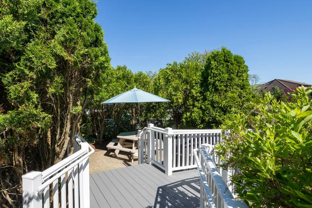 1044 Ocean Boulevard Hampton NH 03842