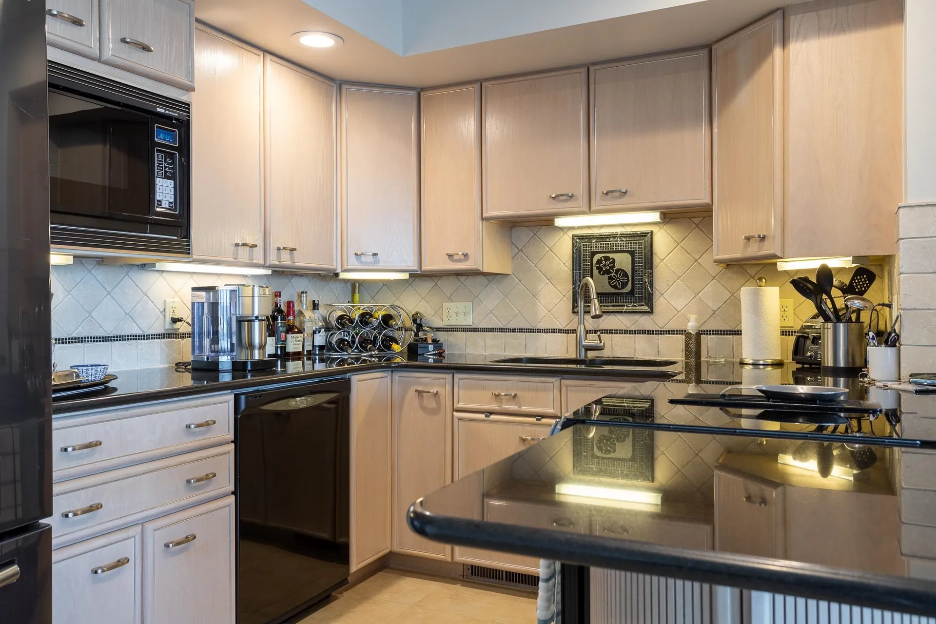 1044 Ocean Boulevard Hampton NH 03842