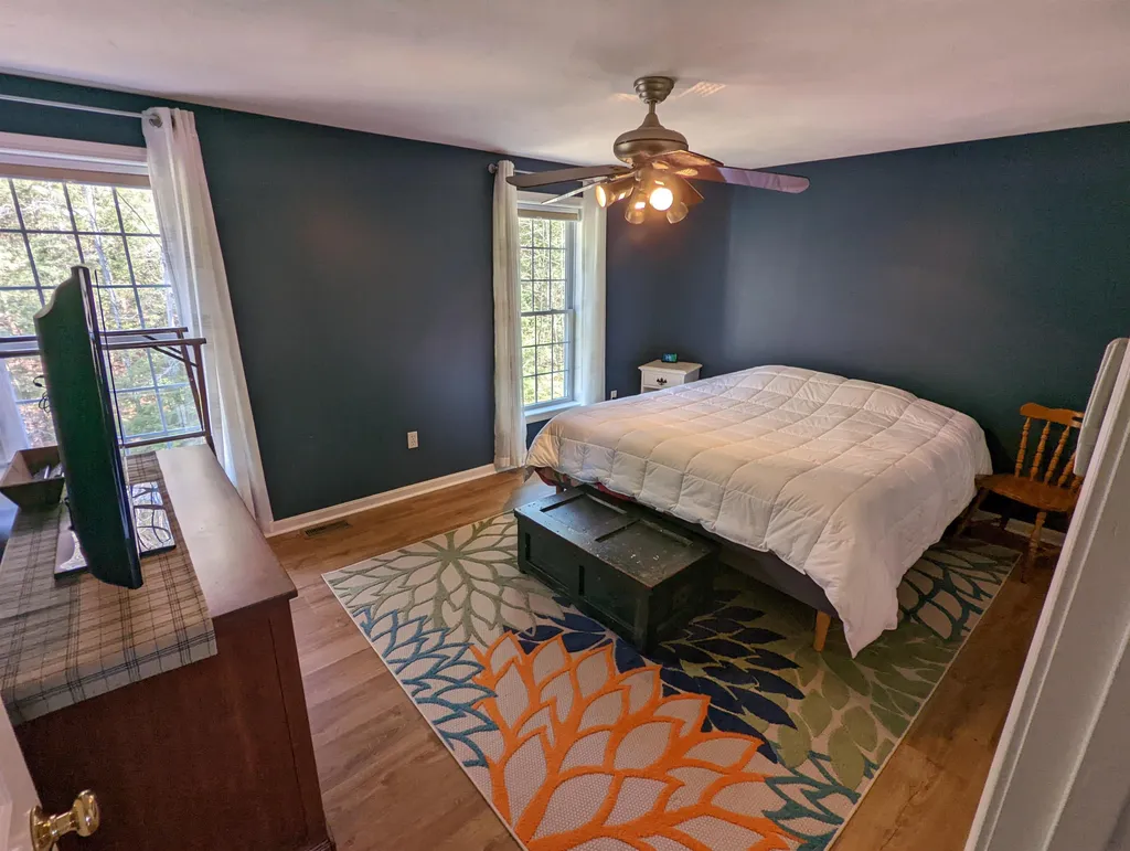 8 Grace Drive Weare NH 03281