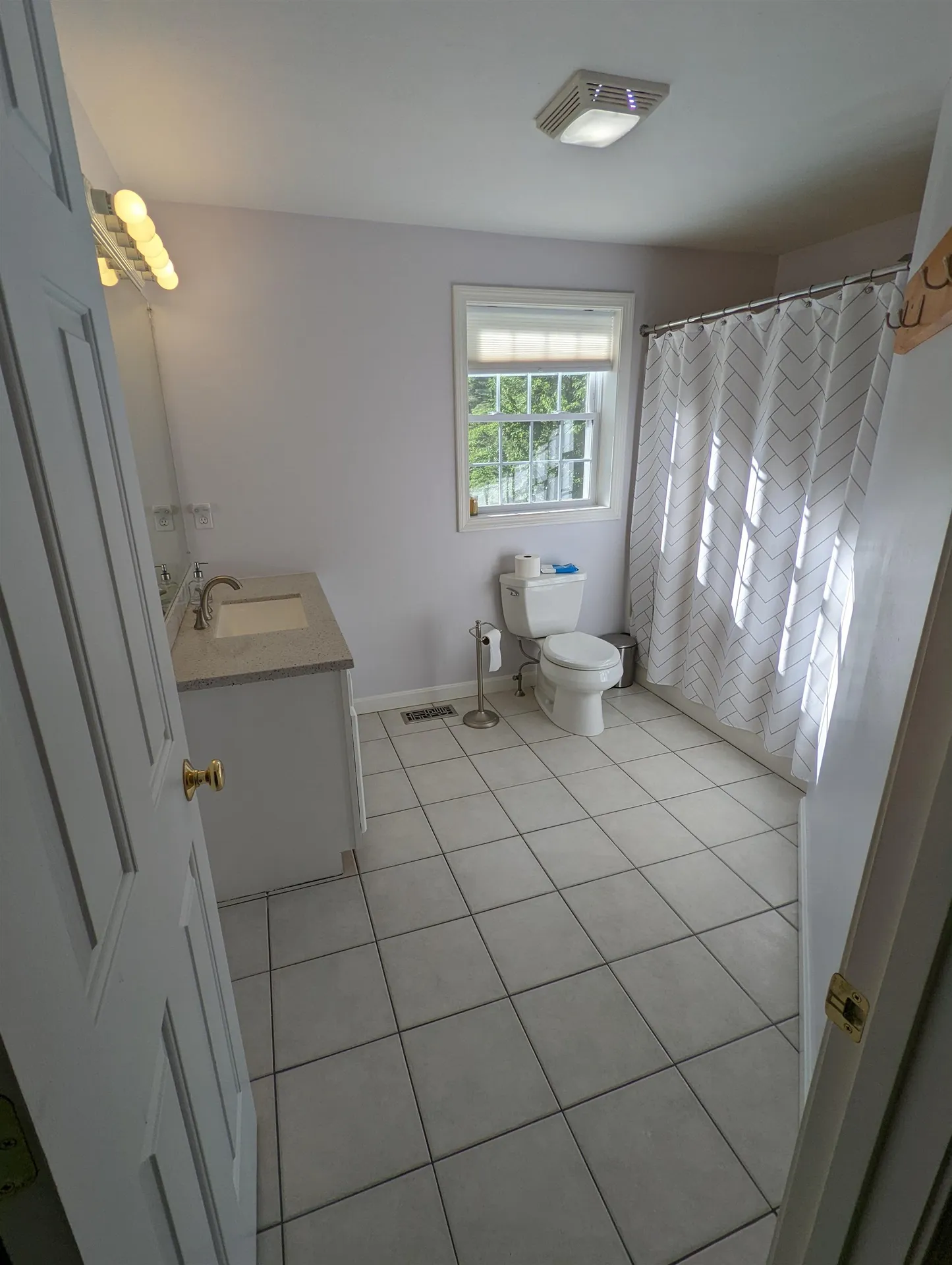 8 Grace Drive Weare NH 03281