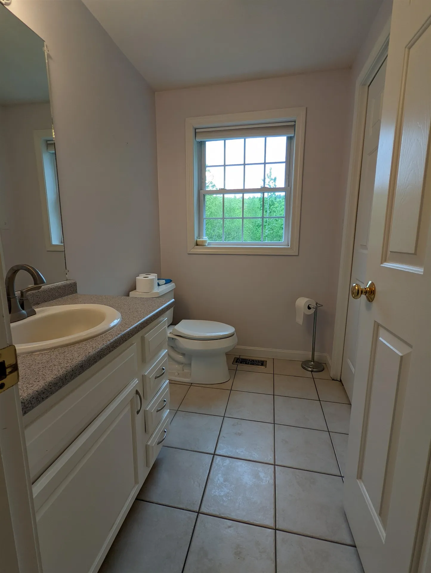 8 Grace Drive Weare NH 03281