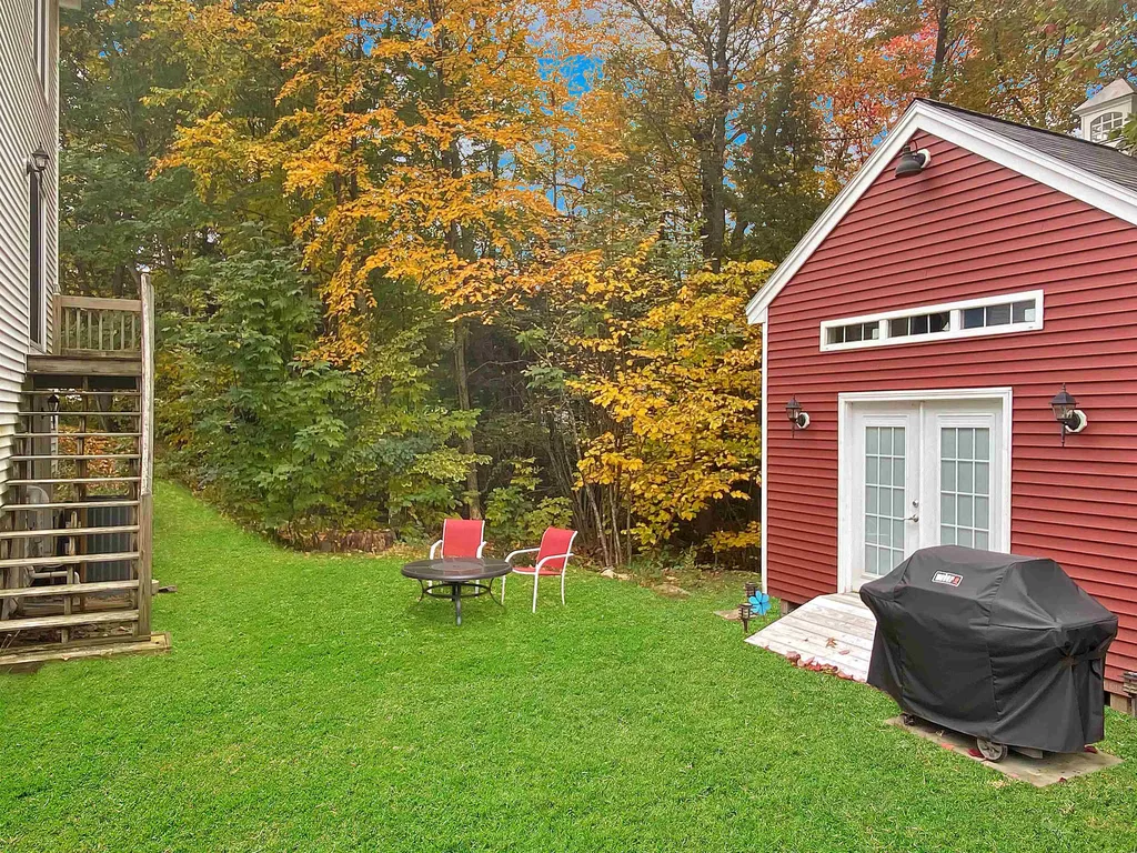22 Greystone Place Milford NH 03055