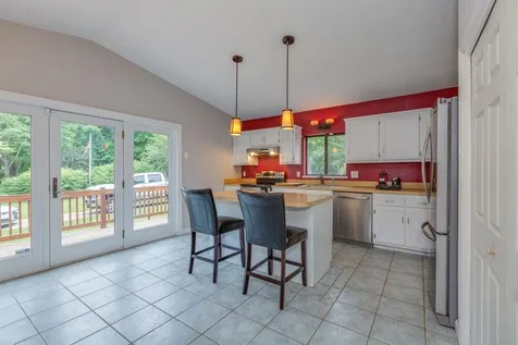 191 Lancaster Farm Road Salem NH 03079