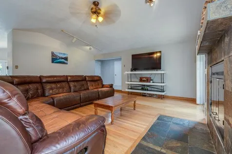 191 Lancaster Farm Road Salem NH 03079