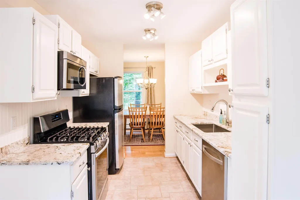 190 Deer Lane Colchester VT 05446