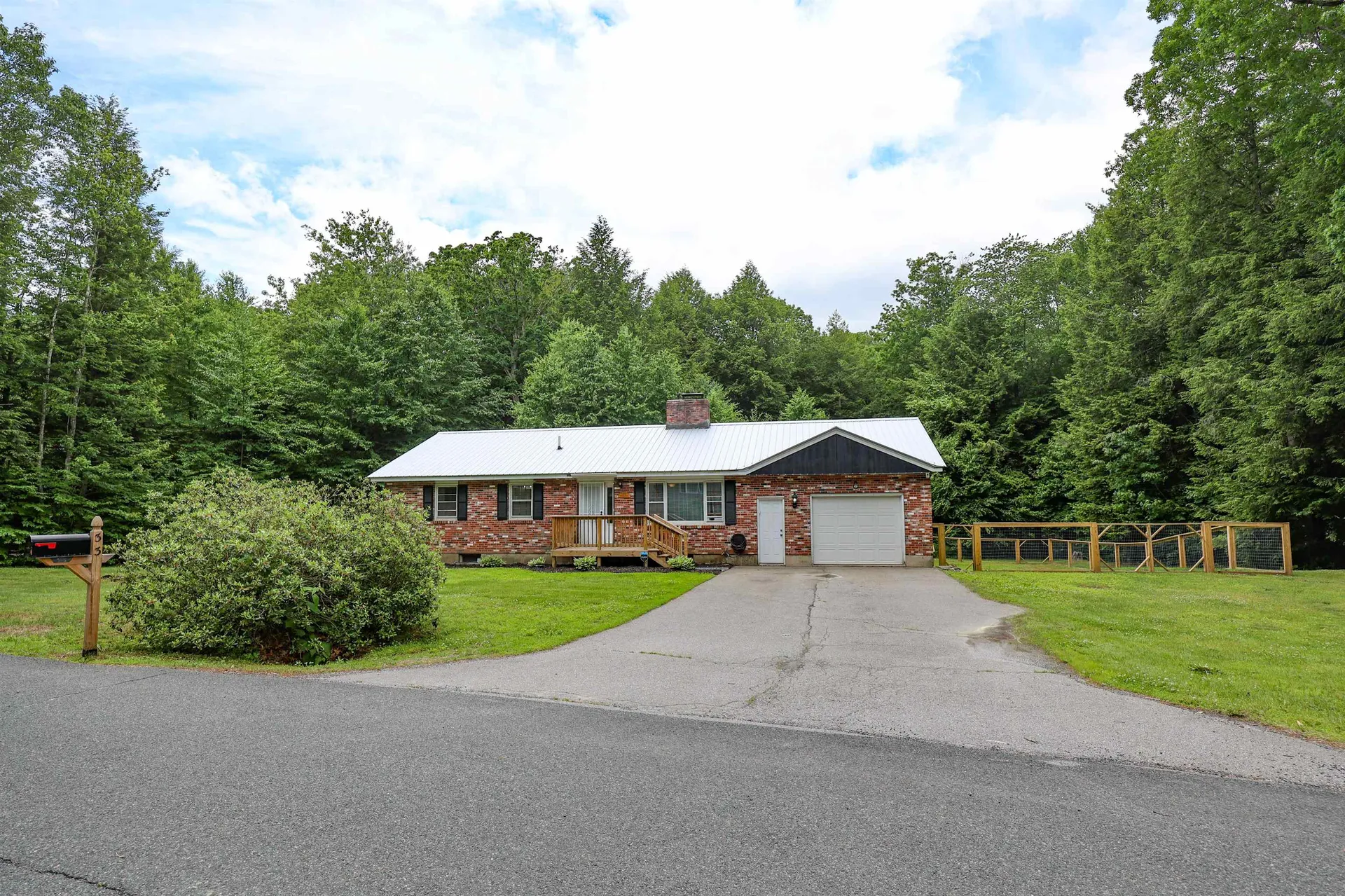 33 Scotts Drive Charlestown NH 03603