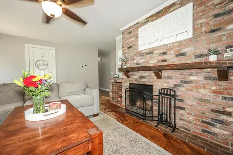 33 Scotts Drive Charlestown NH 03603