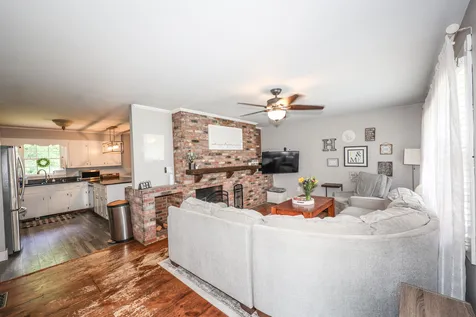 33 Scotts Drive Charlestown NH 03603
