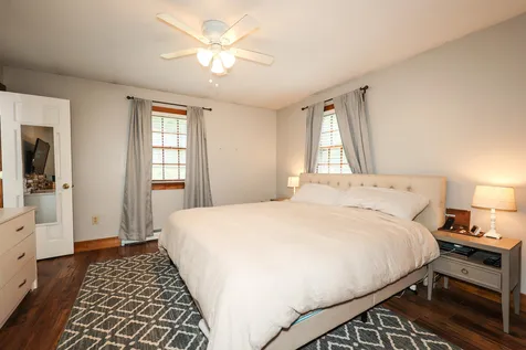 33 Scotts Drive Charlestown NH 03603