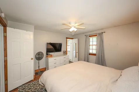 33 Scotts Drive Charlestown NH 03603