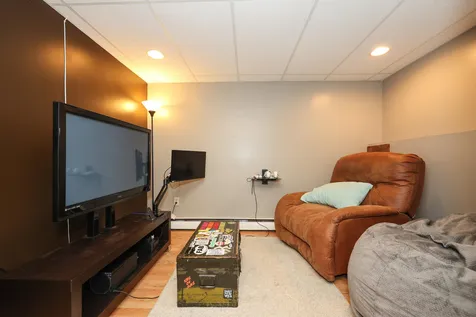 33 Scotts Drive Charlestown NH 03603