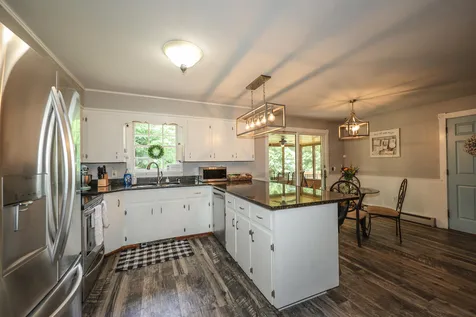 33 Scotts Drive Charlestown NH 03603