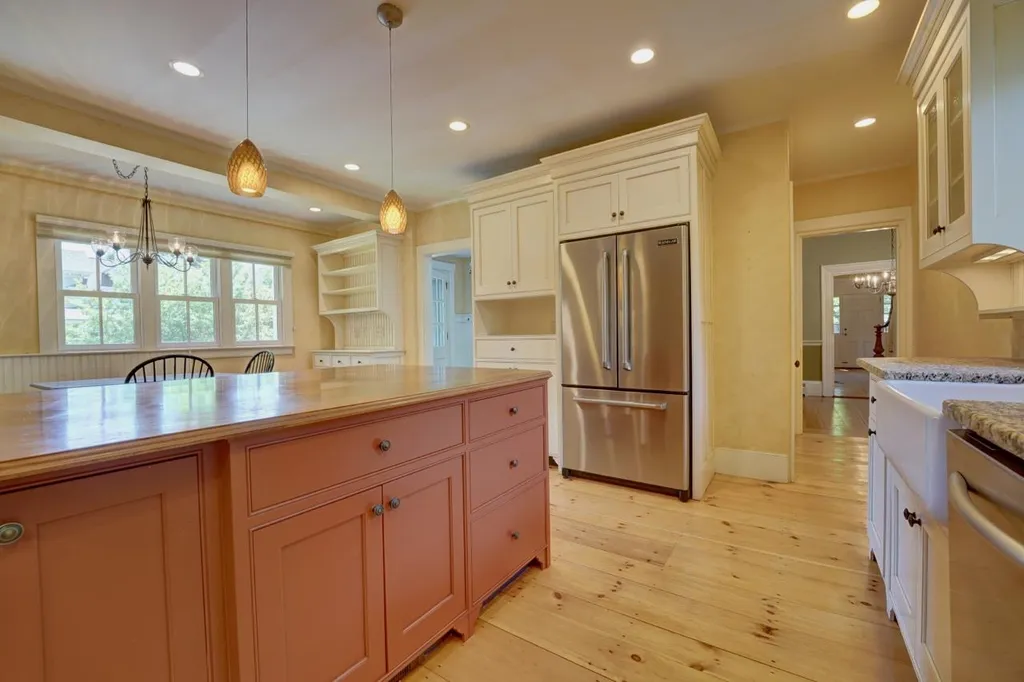 38 Pine Street Exeter NH 03833