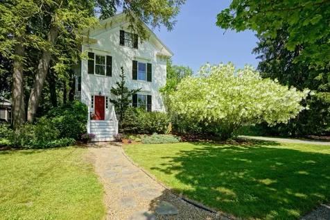 38 Pine Street Exeter NH 03833