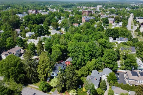 38 Pine Street Exeter NH 03833