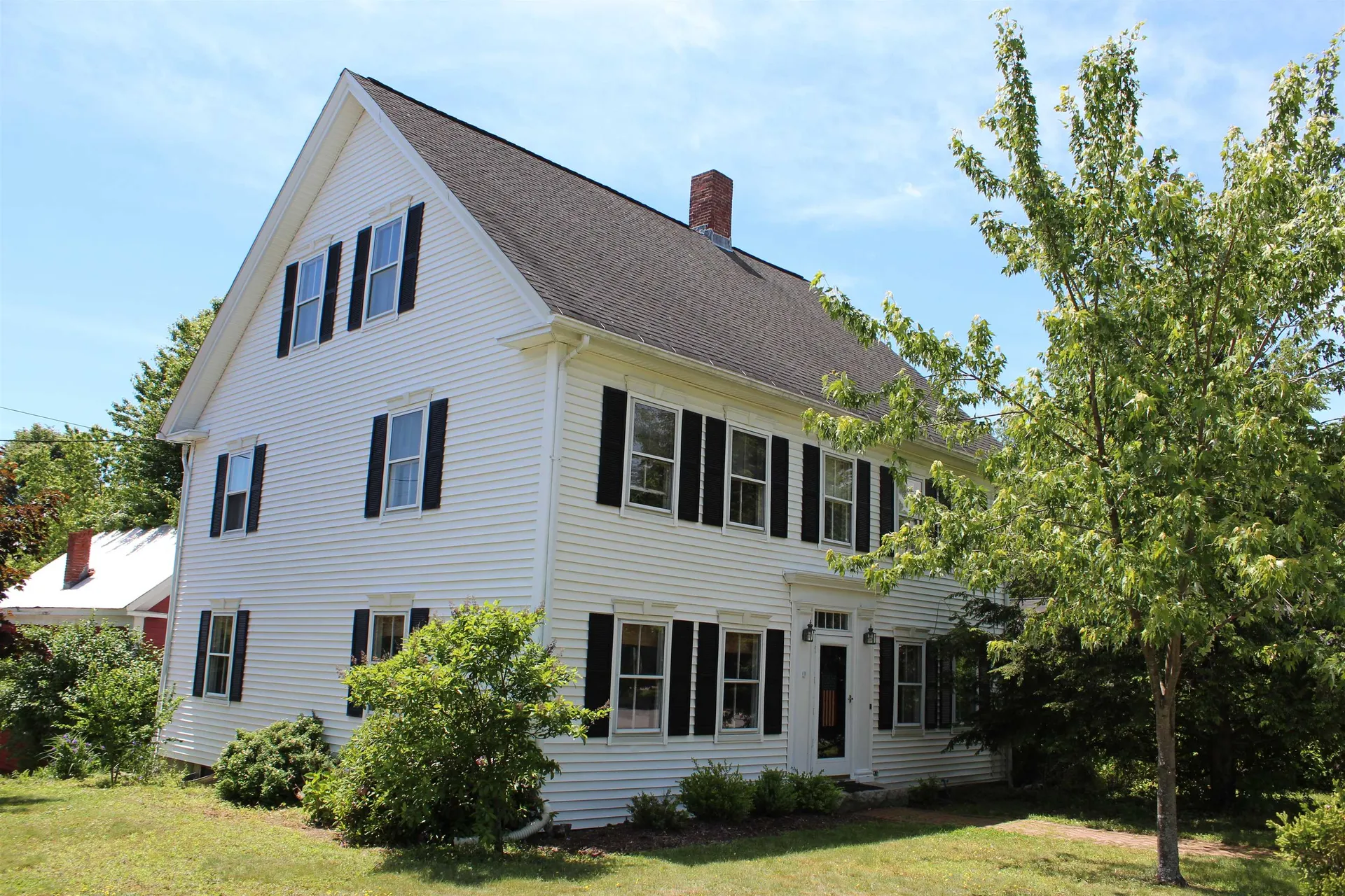1 Carr Court Goffstown NH 03045