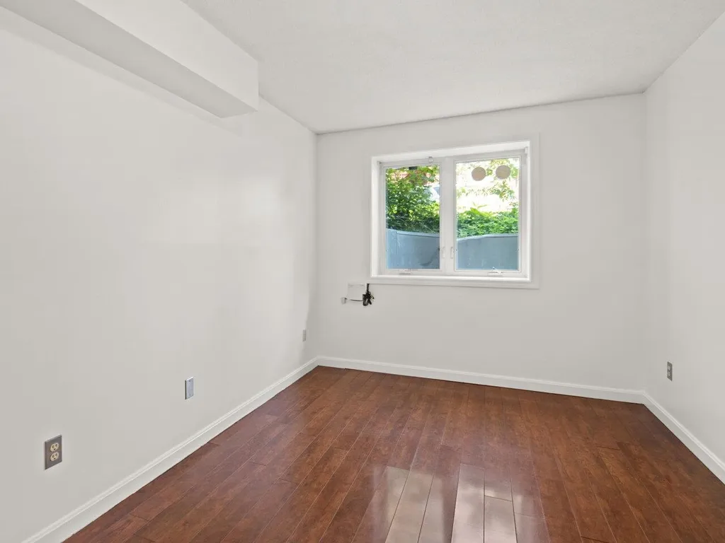 337 College Street Burlington VT 05401