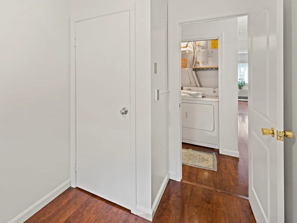 337 College Street Burlington VT 05401