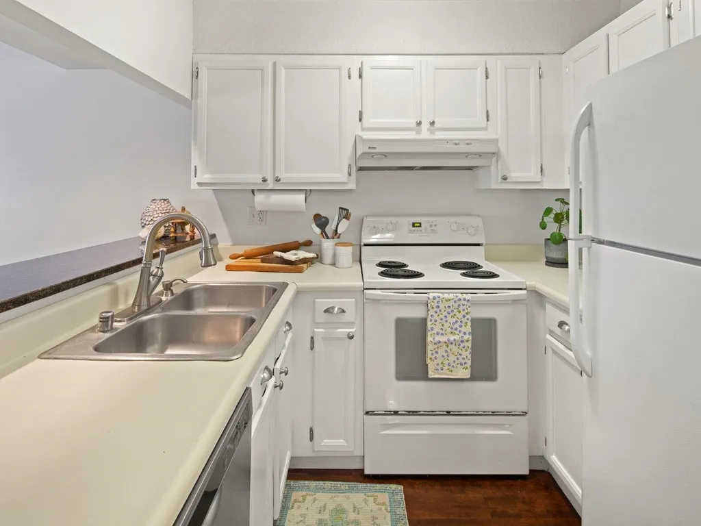 337 College Street Burlington VT 05401