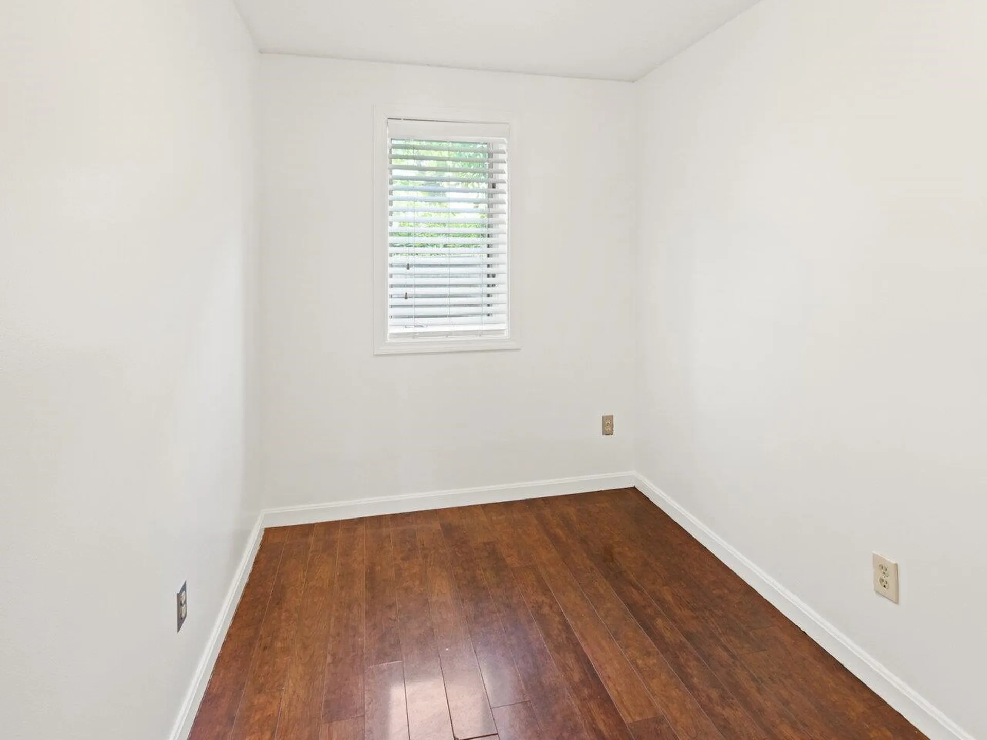 337 College Street Burlington VT 05401