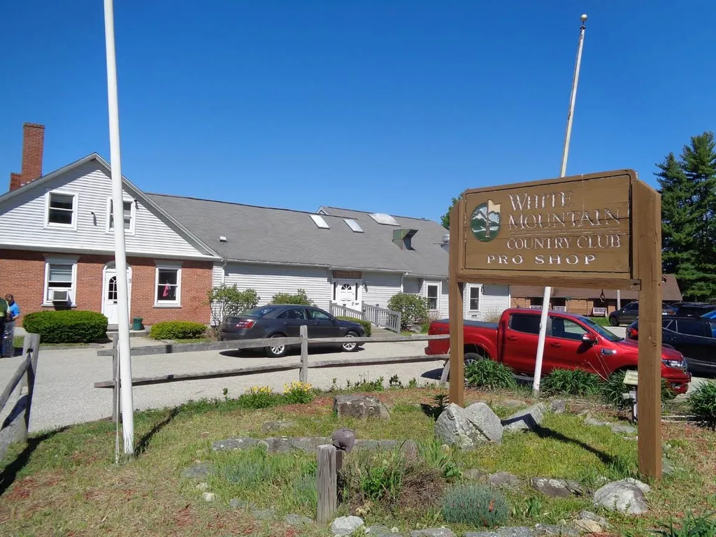 65 Fairway Drive Ashland NH 03217