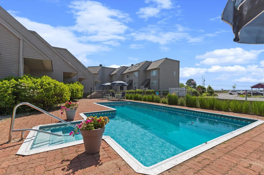 939 Ocean Boulevard Hampton NH 03842