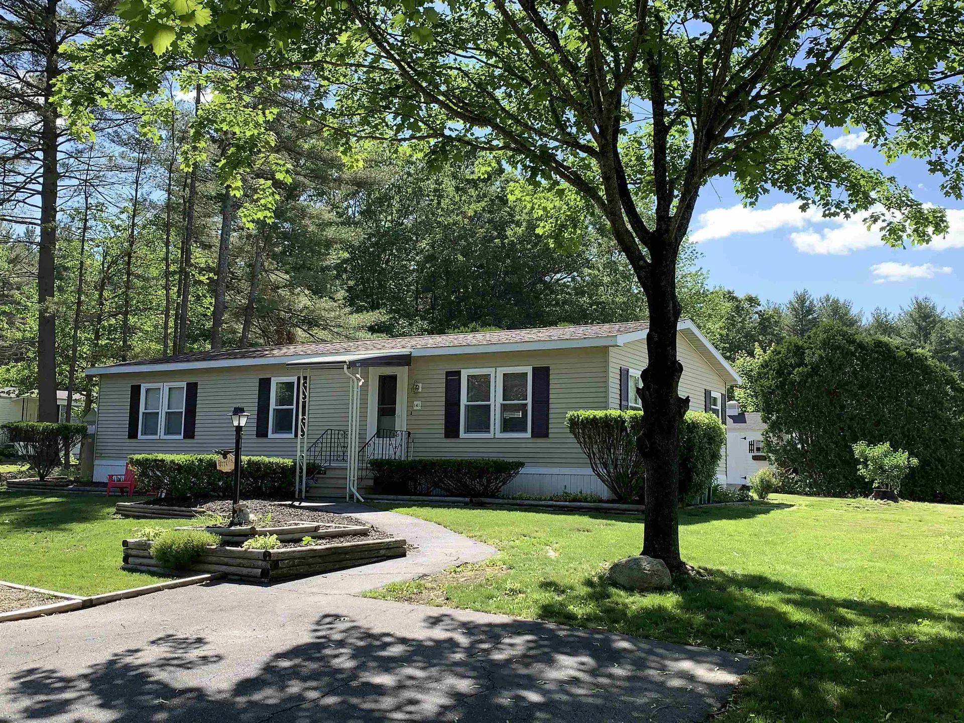 141 Daffodil Hill Lane Rochester NH 03868