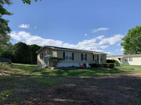 141 Daffodil Hill Lane Rochester NH 03868