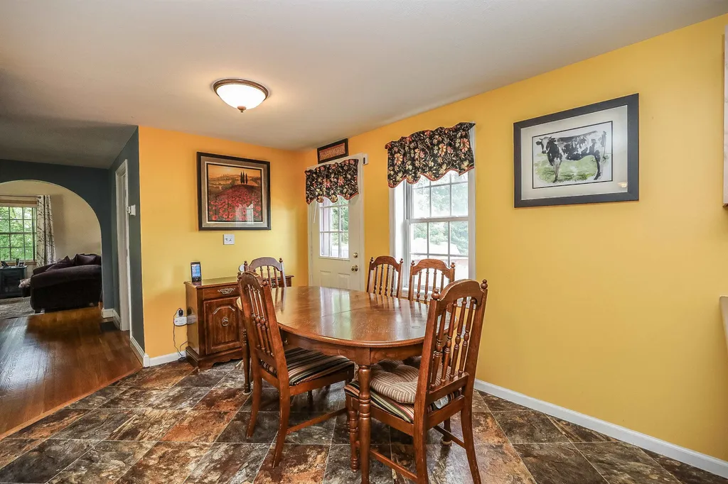 9 Harmony Lane Hooksett NH 03106