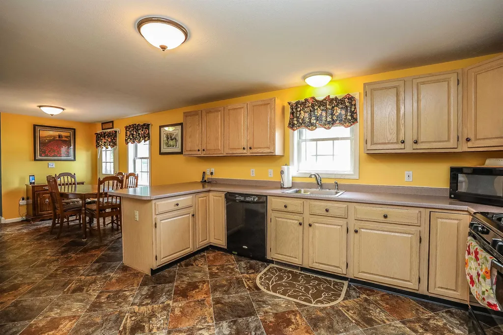 9 Harmony Lane Hooksett NH 03106