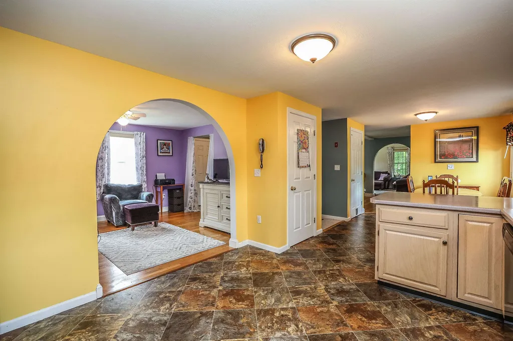 9 Harmony Lane Hooksett NH 03106