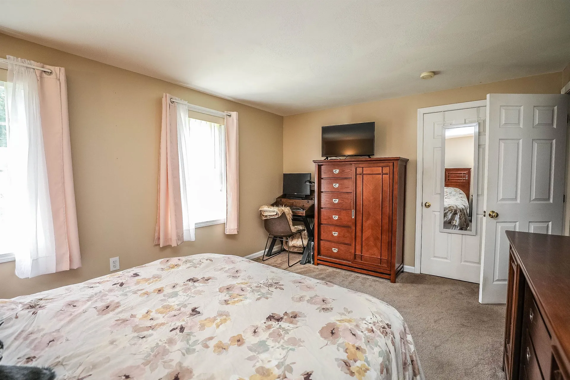 9 Harmony Lane Hooksett NH 03106