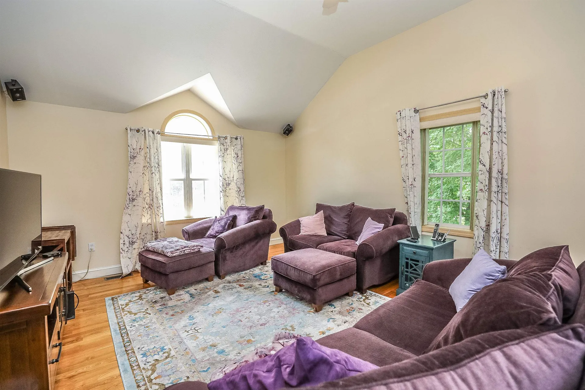 9 Harmony Lane Hooksett NH 03106