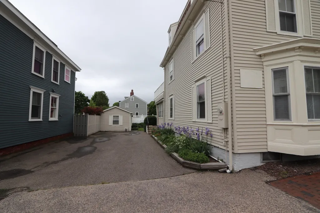 44 Rogers Street Portsmouth NH 03801