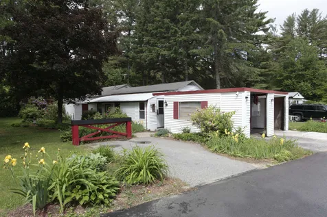 4 Dart Street Hooksett NH 03106