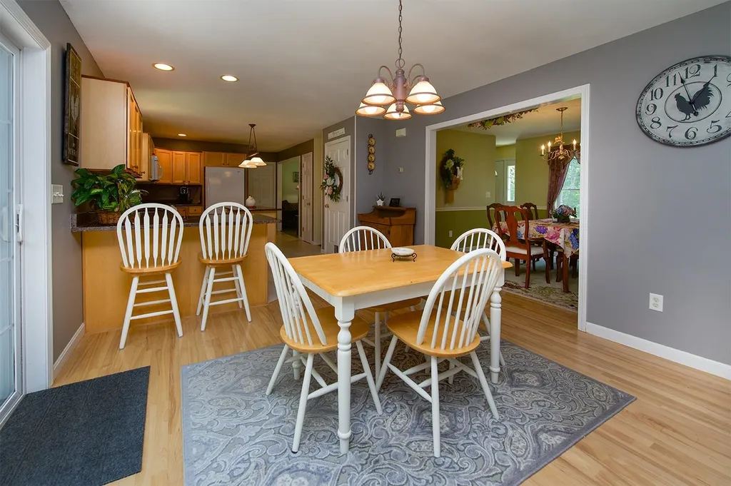 22 Lexington Drive Sandown NH 03873