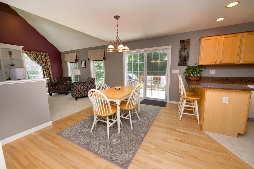 22 Lexington Drive Sandown NH 03873