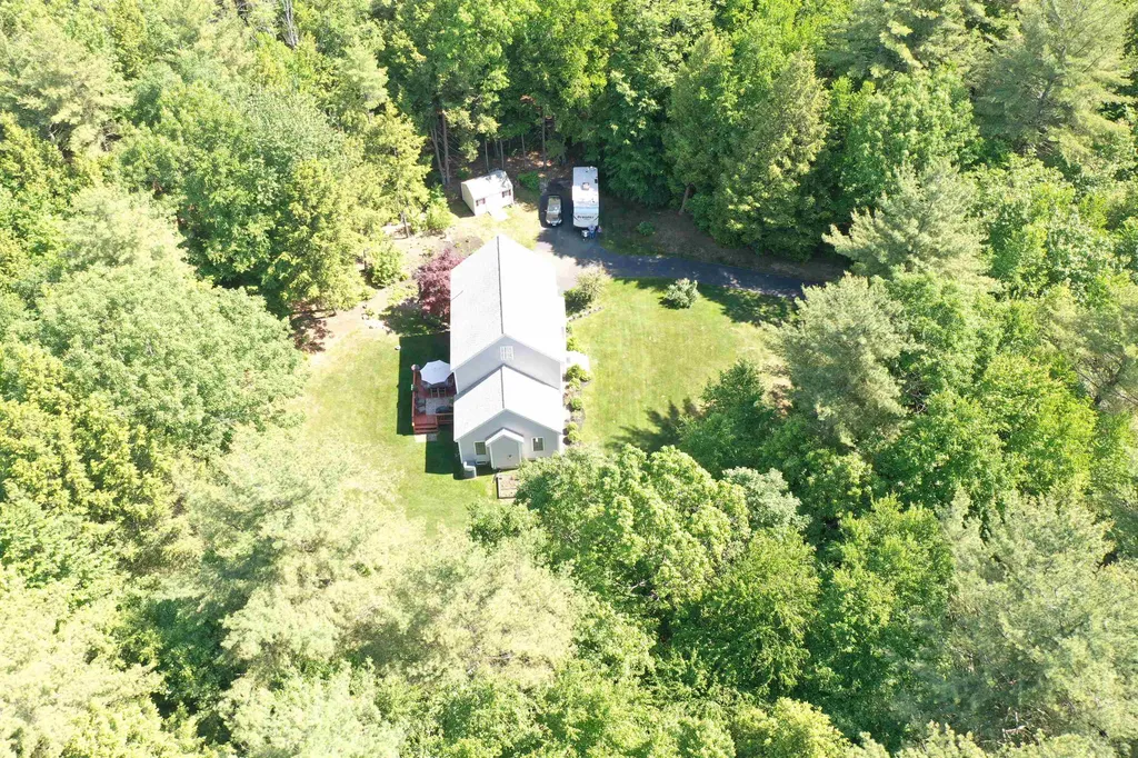 22 Lexington Drive Sandown NH 03873