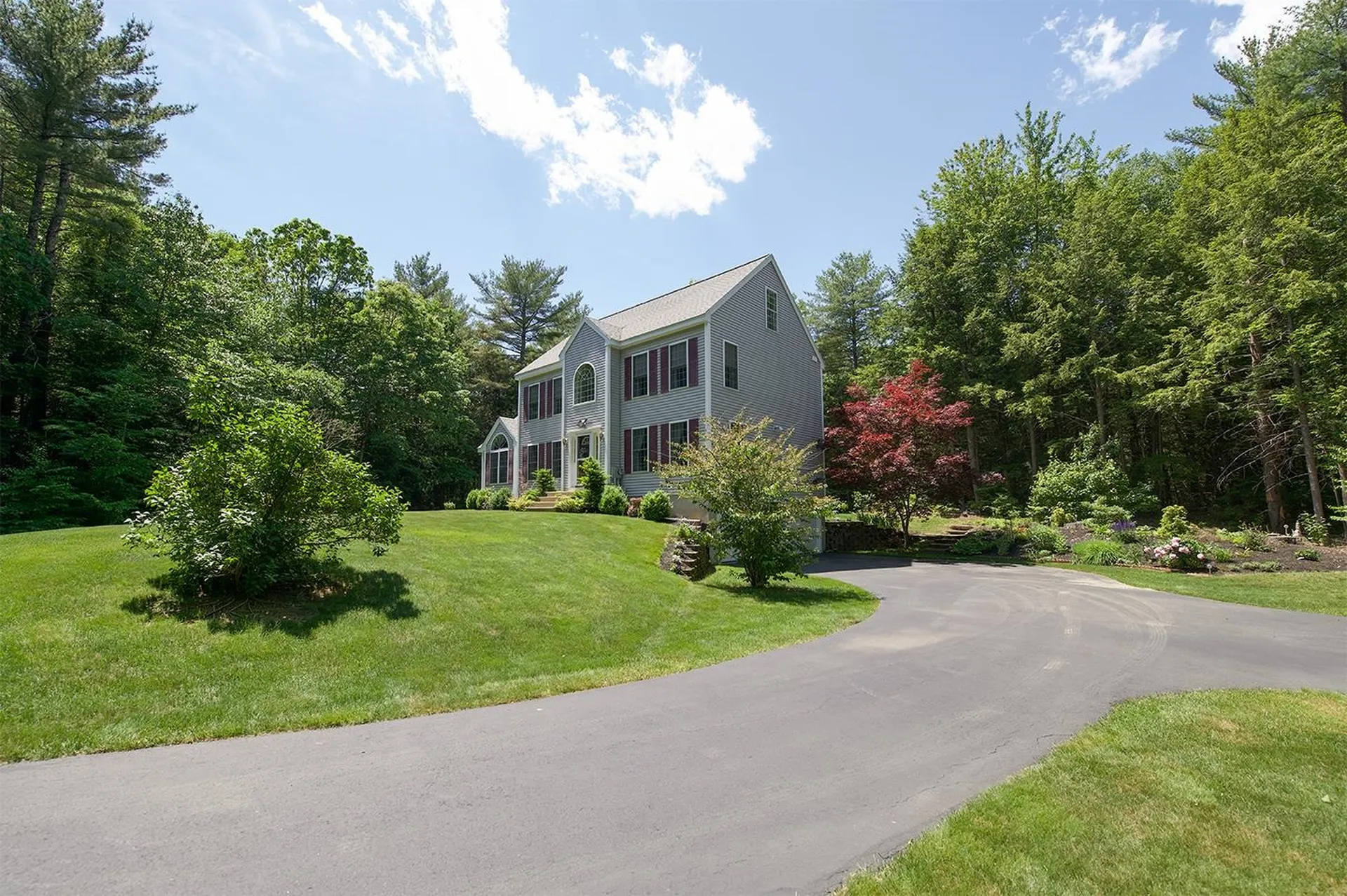 22 Lexington Drive Sandown NH 03873