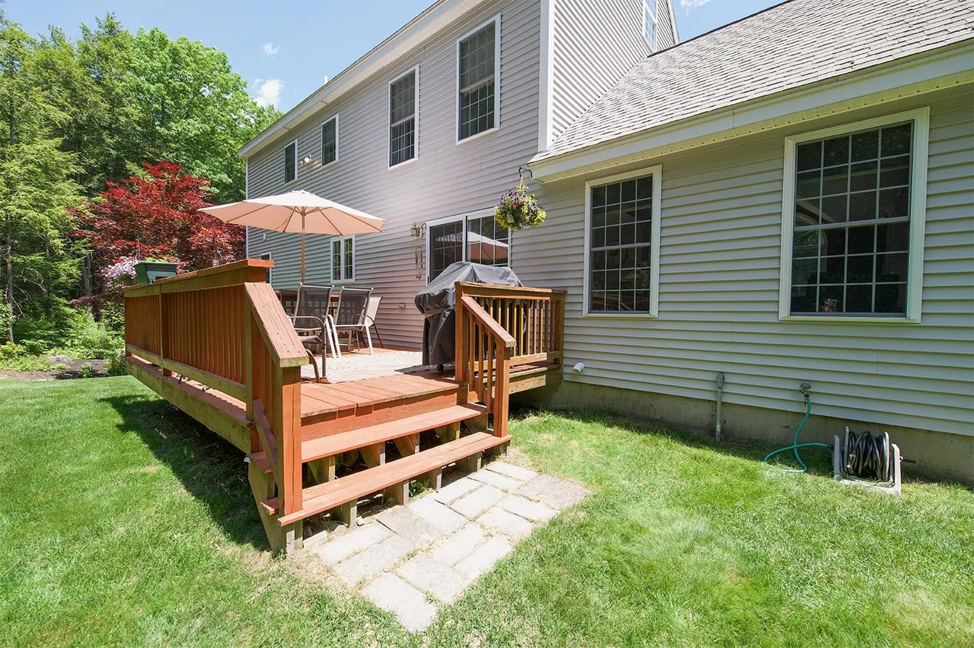 22 Lexington Drive Sandown NH 03873