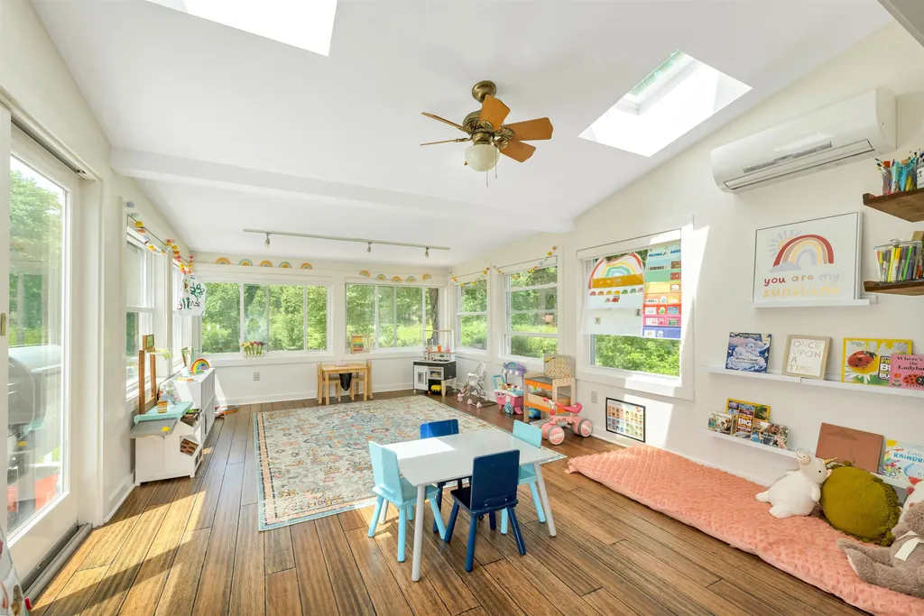 160 Mill Road North Hampton NH 03862