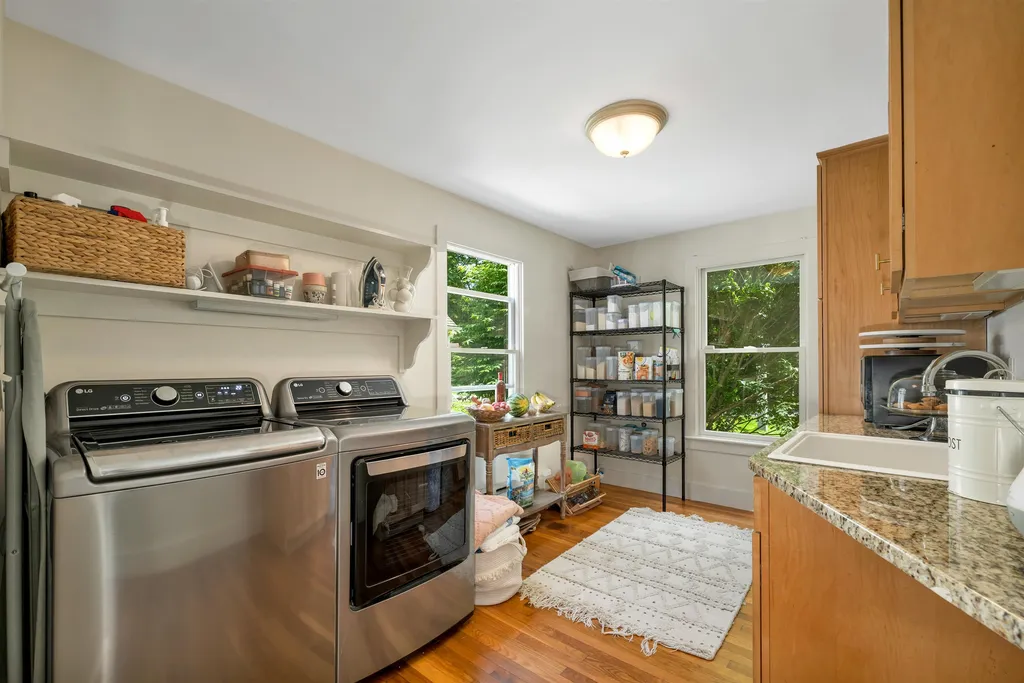 160 Mill Road North Hampton NH 03862