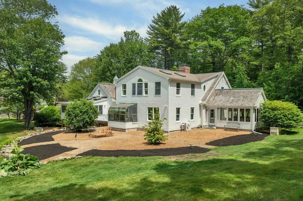160 Mill Road North Hampton NH 03862