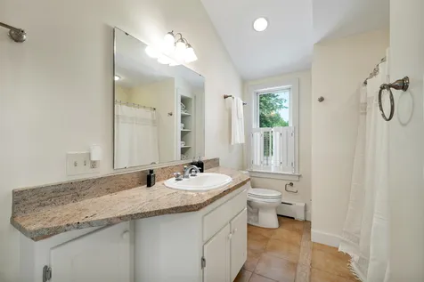 160 Mill Road North Hampton NH 03862