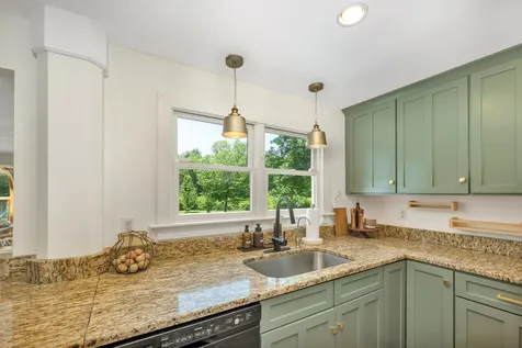 160 Mill Road North Hampton NH 03862